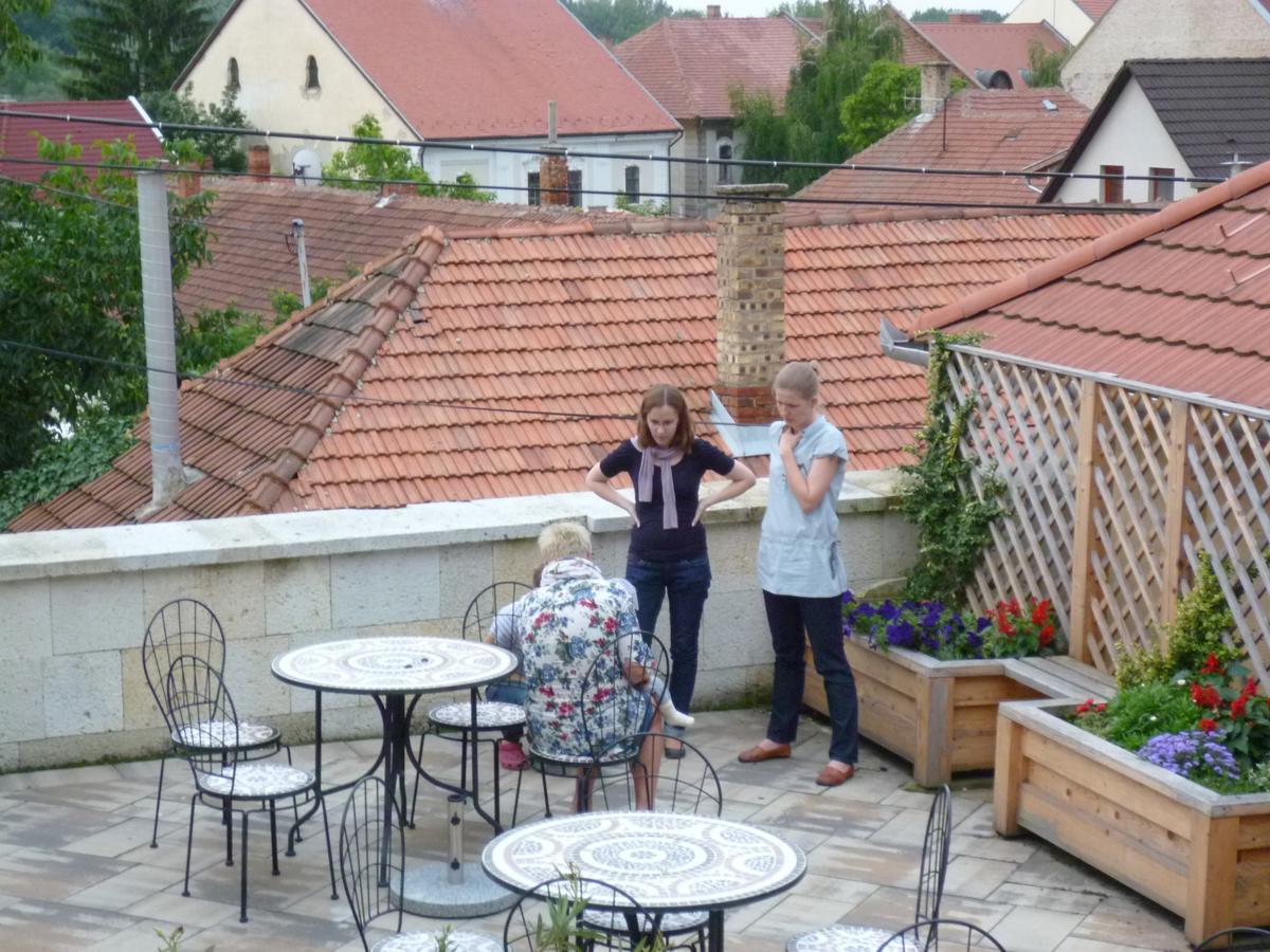 Erzsebet Pince Appartement Tokaj Buitenkant foto